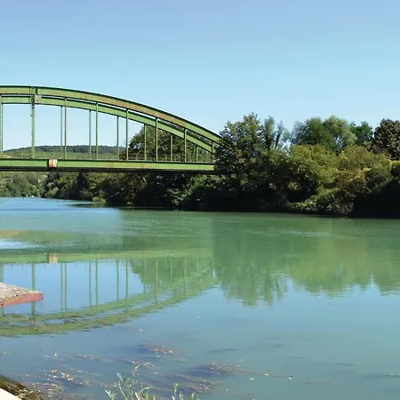 Holiday home Appartement Jolie Vue Riviere