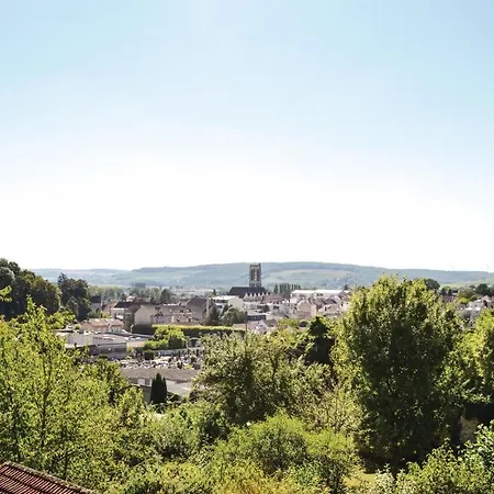 Hébergement de vacances C *