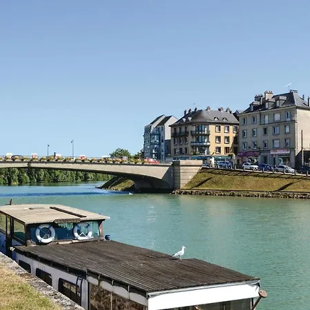Appartement Jolie Vue Riviere Holiday home
