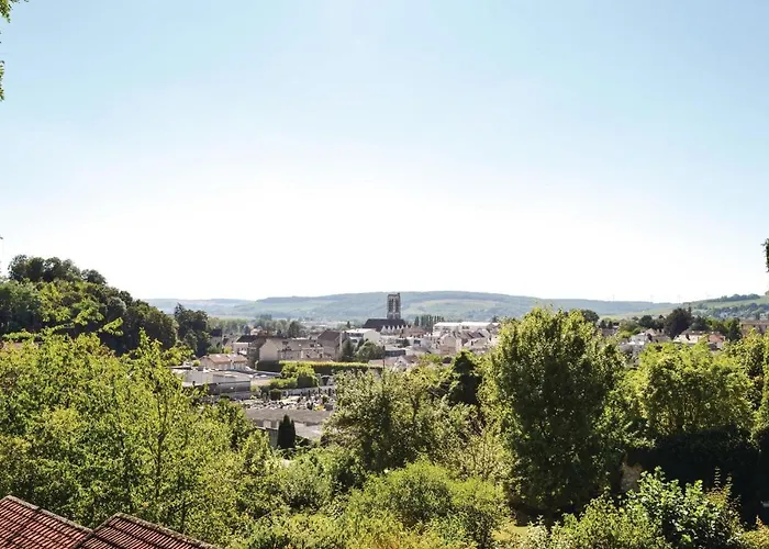 Hébergement de vacances C *